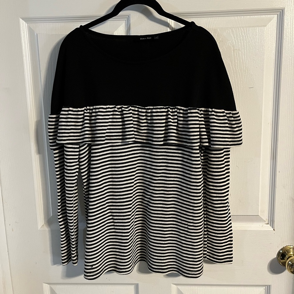 Doe & Rae Black and White Striped Long Sleeve Top - Picture 1 of 3